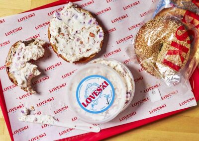 Loveski Deli